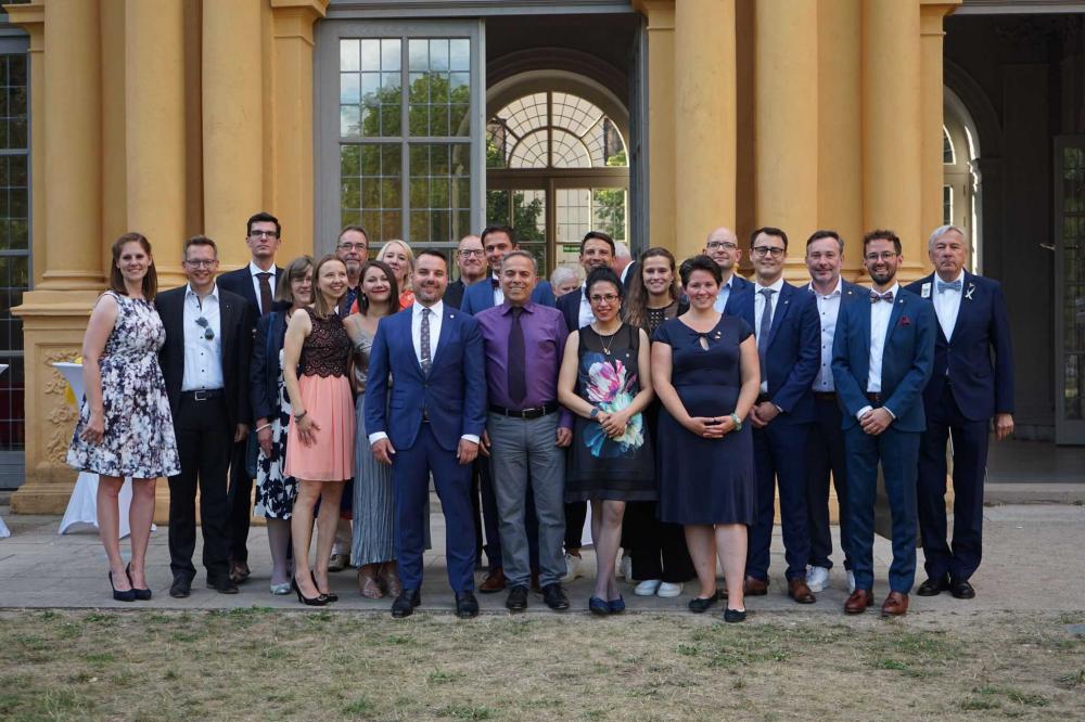 Gruppenfoto Mitglieder auf Charterfeier